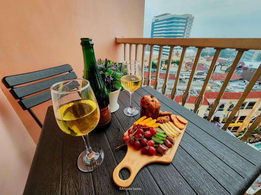 New Modern Venice Best View And Balcony, Fast Wifi At Mckinley Hill 1Br Interconnected To Venice Grand Canal Mall Manila Exteriér fotografie