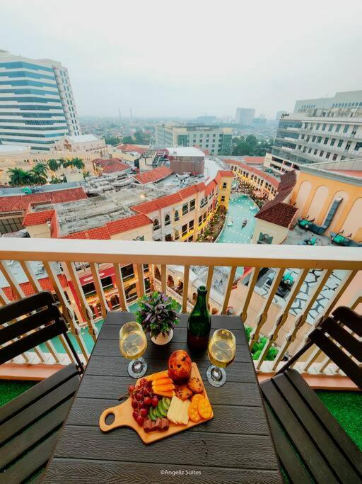 New Modern Venice Best View And Balcony, Fast Wifi At Mckinley Hill 1Br Interconnected To Venice Grand Canal Mall Manila Exteriér fotografie